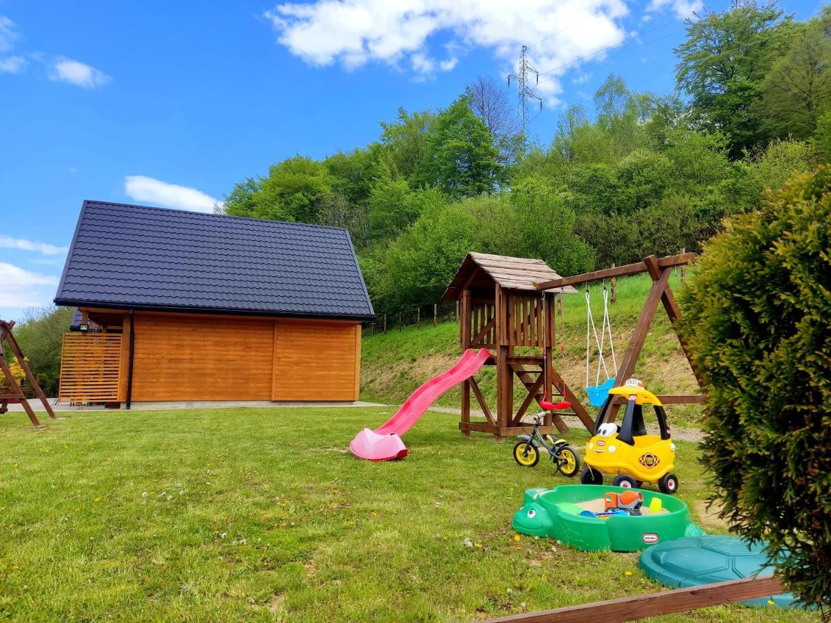 Chaty Na Cholewicy Domki Caloroczne Solina  Exteriör bild
